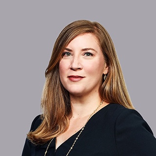 Ellen Jackowski headshot