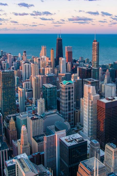 Chicago takes out ad to lure businesses from Texas after abortion ban