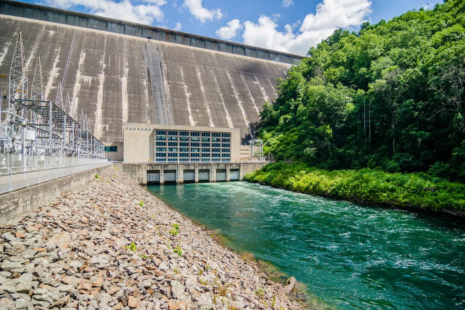 hydropower dam in North Carolina — renewable energy in the US