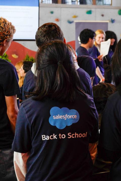 High school students participate in hands-on artificial intelligence workshop.s