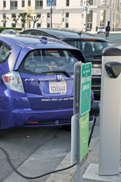 A new report suggests that the integration of electric vehicles into global corporate fleets and procurement policies is scaling up at a rapid pace.